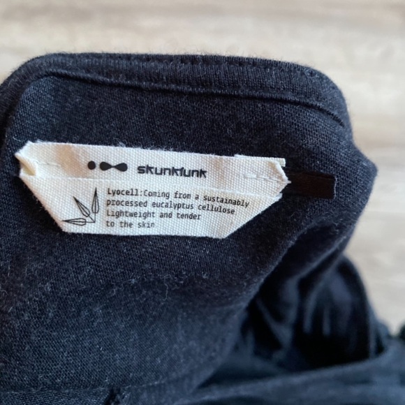 Skunkfunk long sleeve teeshirt wrap style b neck open back Lyocell sustainable - Picture 4 of 6